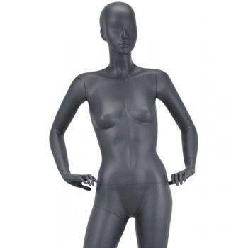 Mannequin woman abstract y631