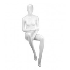 Mannequin woman seated y646