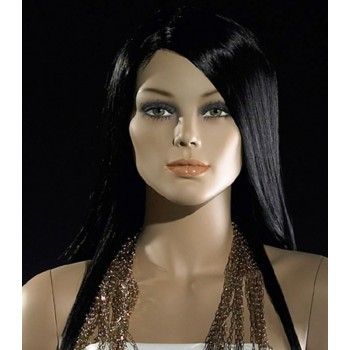 Woman package mannequin pack real women