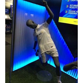 Mannequin de vitrine football ws18